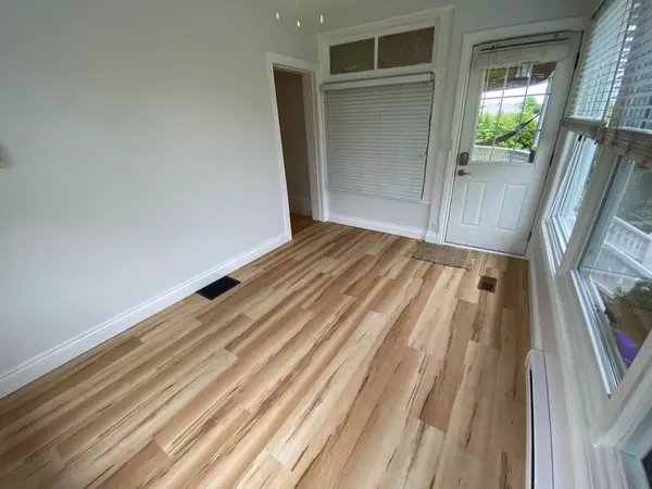 Prince Edward County, ON K0K 2T0,37 Picton Main ST #A