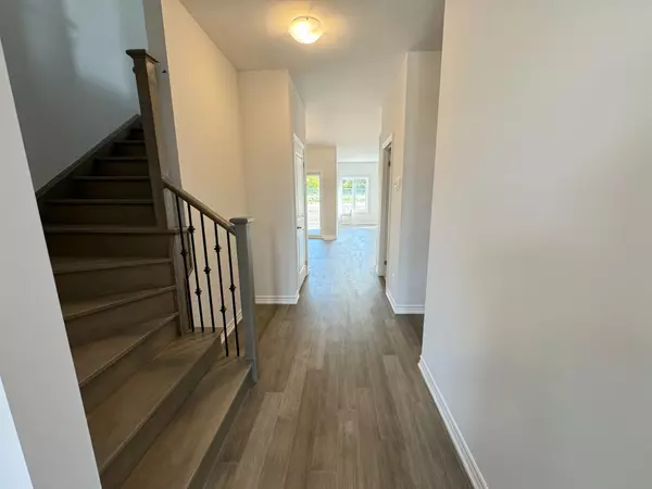 Welland, ON L3B 0N6,47 LAUGHER Ave AVE
