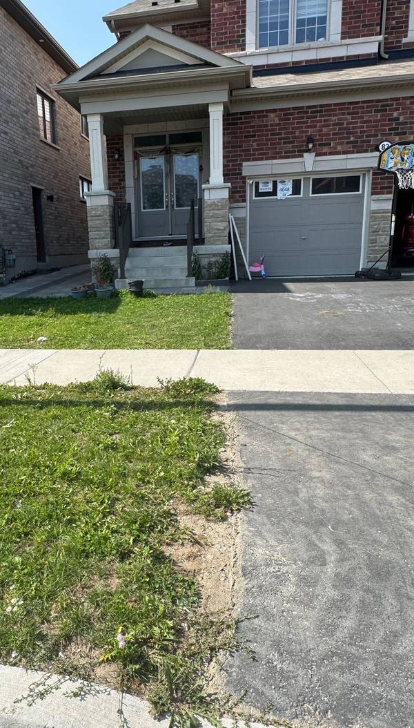 83 Barkerville DR #Bsmt, Whitby, ON L1P 0L8