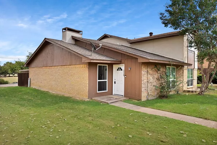 1402 S Carrier Parkway #110, Grand Prairie, TX 75051