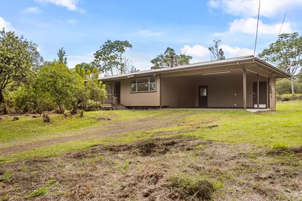 16-1290 OPEAPEA RD, Kurtistown, HI 96760