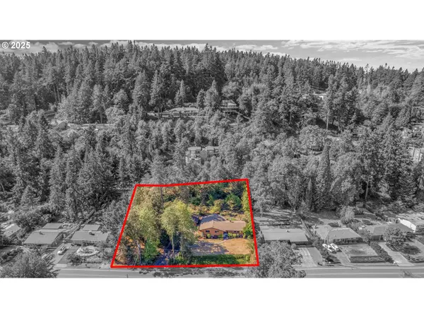 West Linn, OR 97068,5910 W A ST