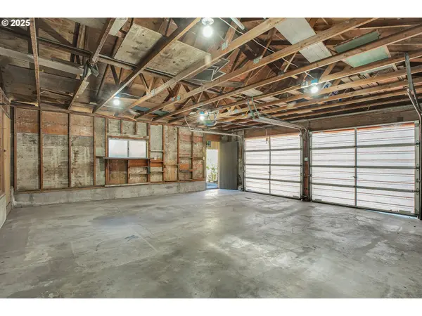 West Linn, OR 97068,5910 W A ST