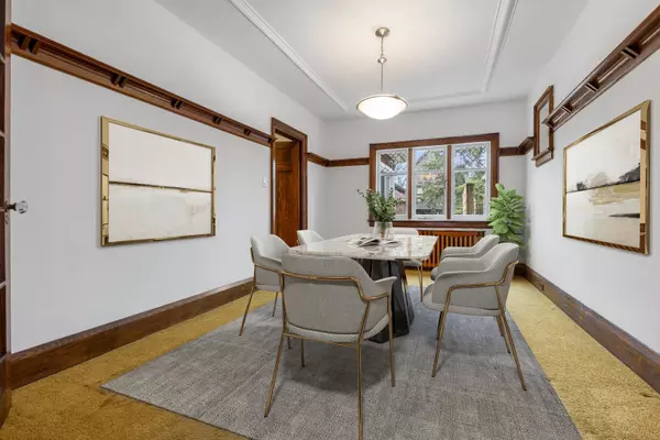 Toronto W02, ON M6S 3X7,377 Armadale AVE