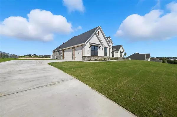 Weatherford, TX 76087,1023 Eagles Bluff