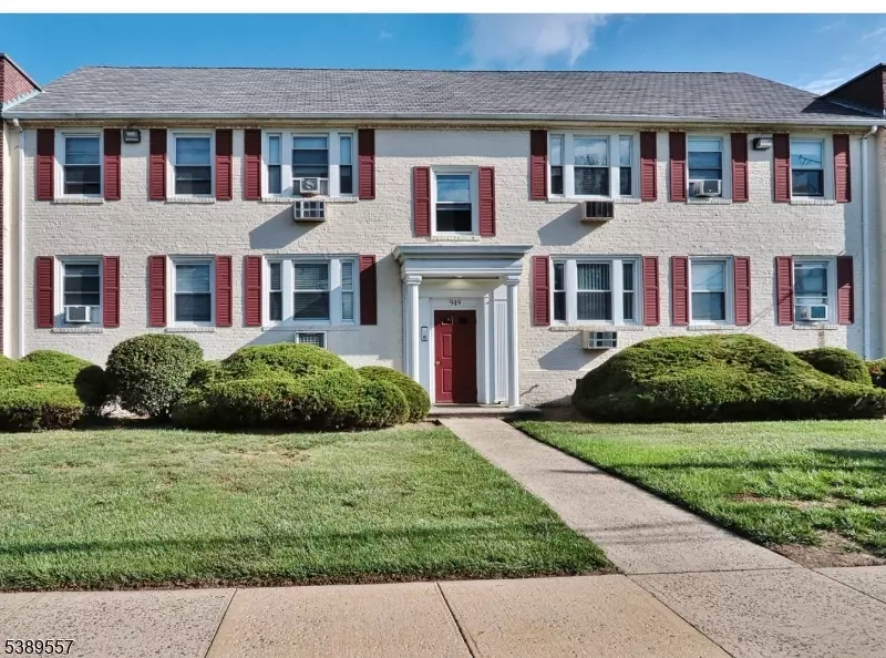 949 E Front St #A, Plainfield City, NJ 07062