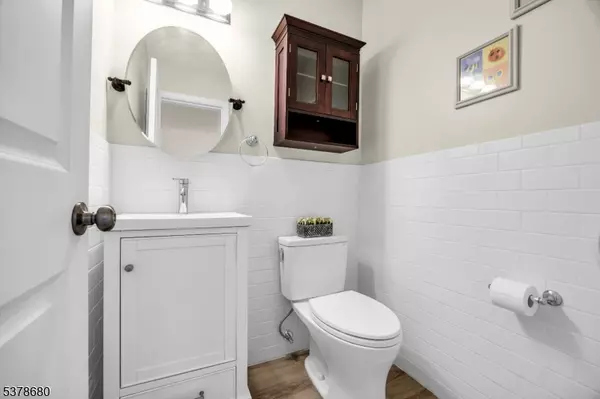 East Brunswick Twp., NJ 08816,13 Francis Rd