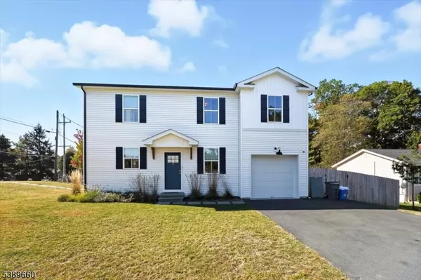109 Durban Ave, Hopatcong Boro, NJ 07843