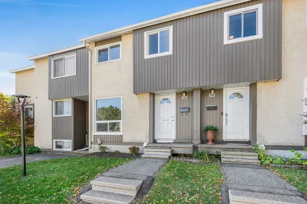 Beacon Hill North - South And Area, ON K1J 8N3,1394 Lassiter TER