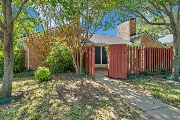 Bedford, TX 76021,2503 Shady Ridge Drive