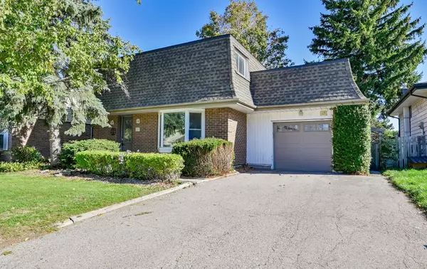29 Glenmount CT, Whitby, ON L1N 5M7