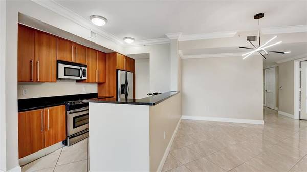 Deerfield Beach, FL 33441,191 S Ocean Dr #520