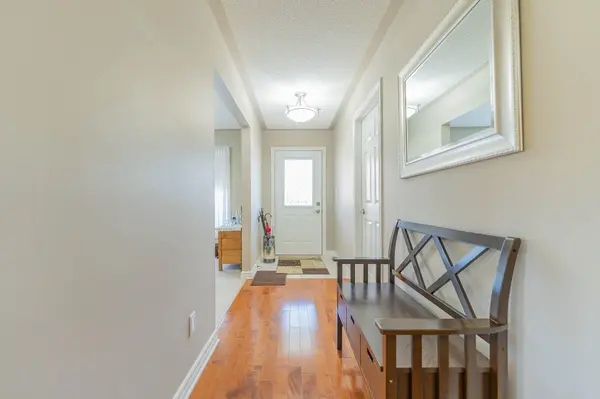 23 Armstrong DR, Tillsonburg, ON N4G 5T3