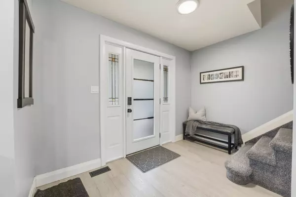 Brantford, ON N3T 6G4,33 Winter WAY