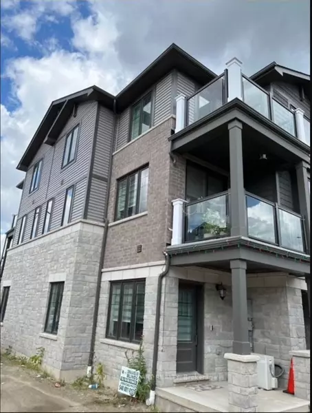 100 Hollywood CT #23, Cambridge, ON N1R 8J8