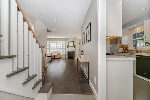 Burlington, ON L7M 3Z7,2935 Headon Forest DR #14