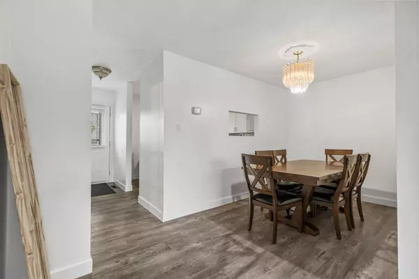 London East, ON N5Y 5E5,1318 Highbury AVE #54