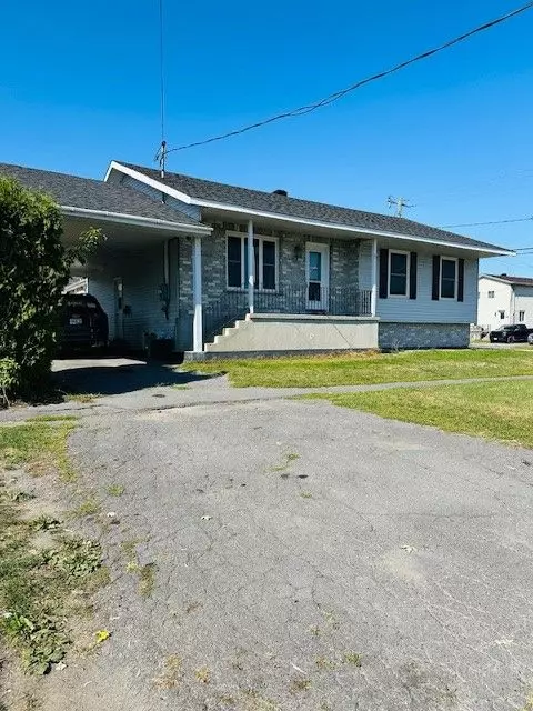 395 Thirteenth ST W, Cornwall, ON K6J 5L1