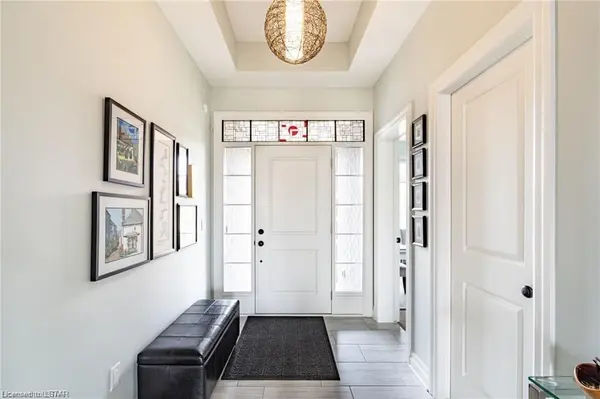 Strathroy-caradoc, ON N0L 1W0,588 BENNETT CRES