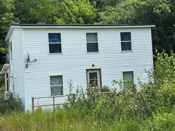 121 Station Road, Avondale, NL A0A 1B0