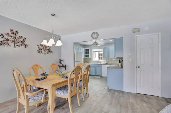 Pompano Beach, FL 33062,999 N Riverside Dr #3