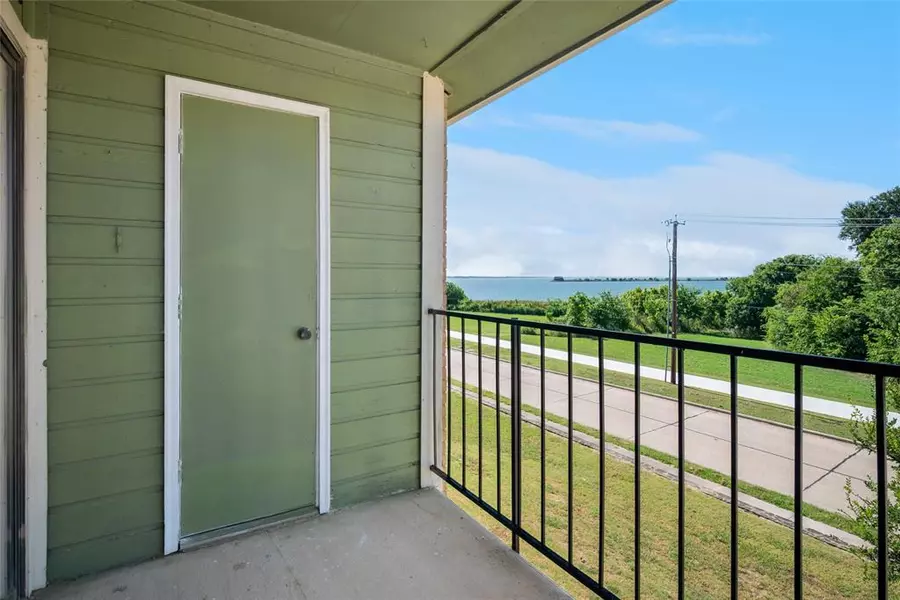 5809 Lake Hubbard Parkway #308, Garland, TX 75043