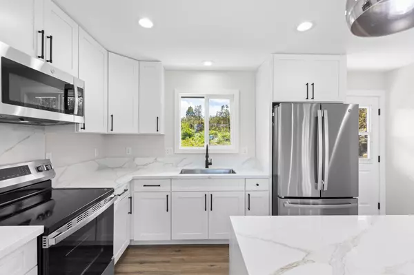 Volcano, HI 96785,11-3125 PA ALII ST