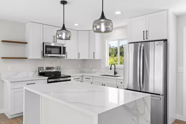 Volcano, HI 96785,11-3125 PA ALII ST