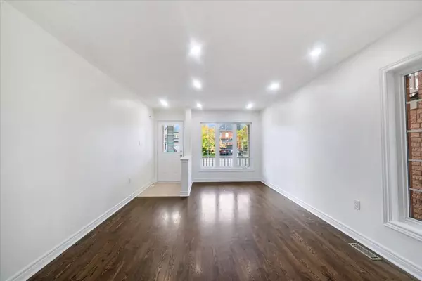 Milton, ON L9T 0V1,455 Scott BLVD