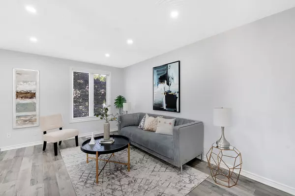 Cambridge, ON N1P 1A3,39 Southview CRES