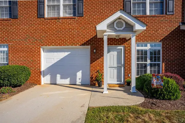 53 Crocetti LN, Lynchburg, VA 24501