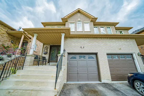 46 Laura Sabrina DR #Upper, Vaughan, ON L4H 1X8
