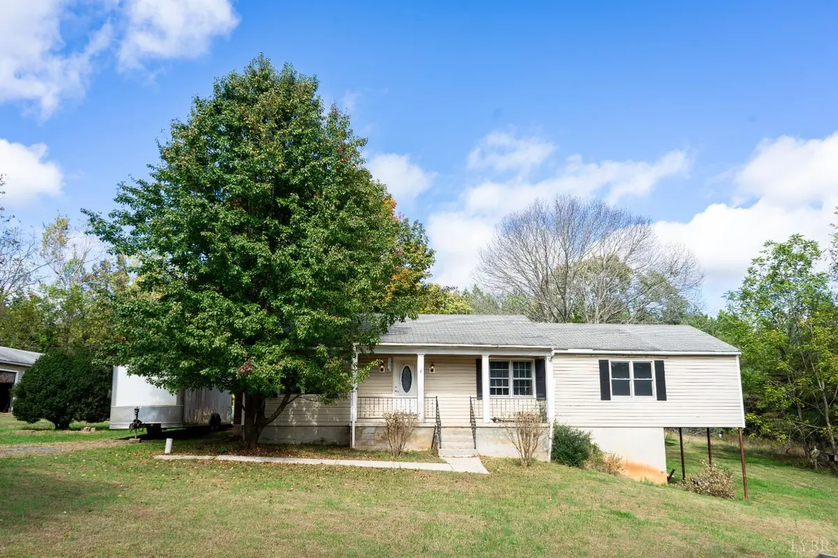 Concord, VA 24538,679 Woodline DR