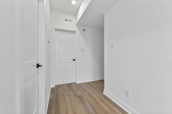 Glebe - Ottawa East And Area, ON K1S 0A8,123 Harvey ST #0A