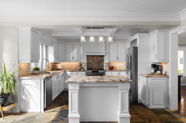 Barrie, ON L4N 7V1,71 Cityview CIR