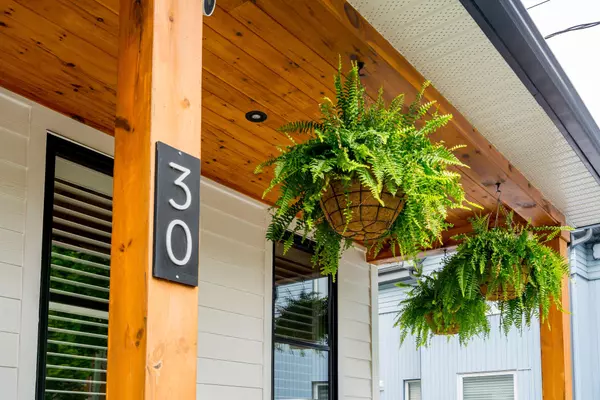 Whitchurch-stouffville, ON L4A 3R7,30 Victoria ST