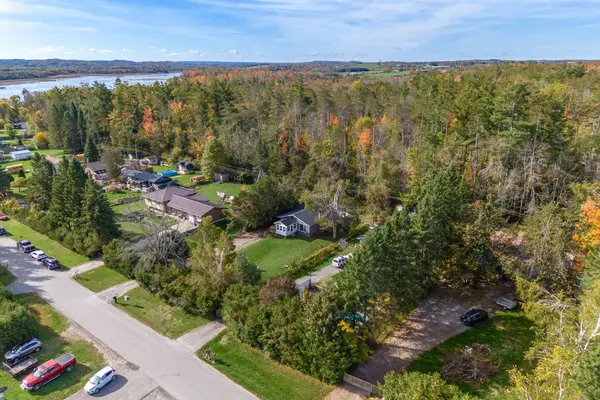 Kawartha Lakes, ON K0L 2W0,35 Woods AVE