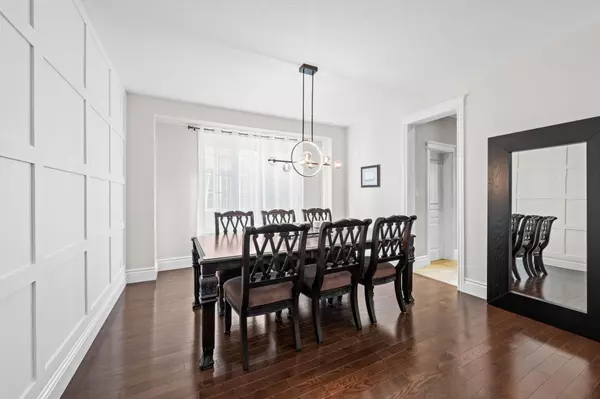 Ottawa, ON K2J 0M3,781 Kilbirnie DR