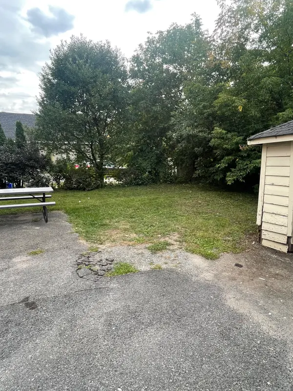 Carlingwood - Westboro And Area, ON K1Z 5B6,298 Churchill AVE N