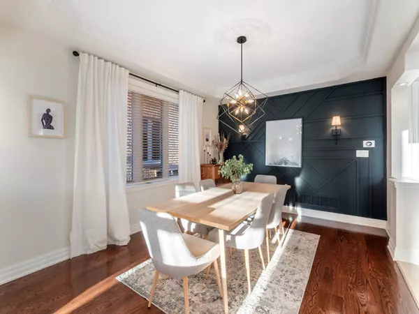 Pickering, ON L1V 1K7,1789 Pine Grove AVE