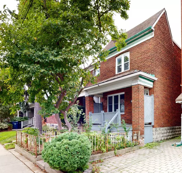 196 Markham ST, Toronto C01, ON M6J 2G6