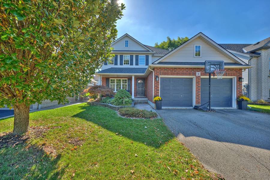 4 Arlene ST, St. Catharines, ON L2S 4C9