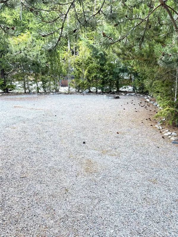 Qualicum Beach, BC V9K 2R2,2650 Turnbull Rd #F36