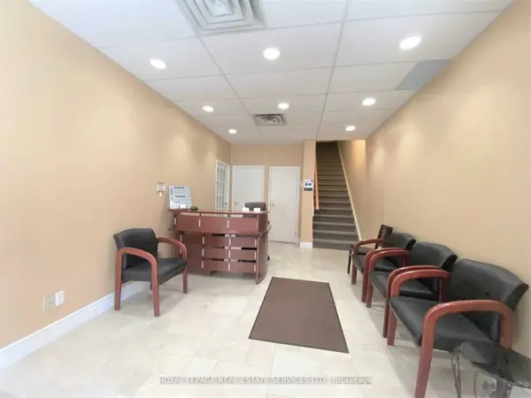 Vaughan, ON L4J 1V9,7626A Yonge ST #15-19