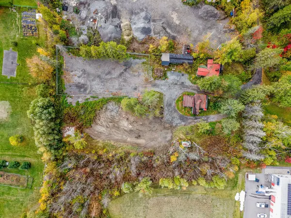 Blossom Park - Airport And Area, ON K1T 3V3,2548 Leitrim RD