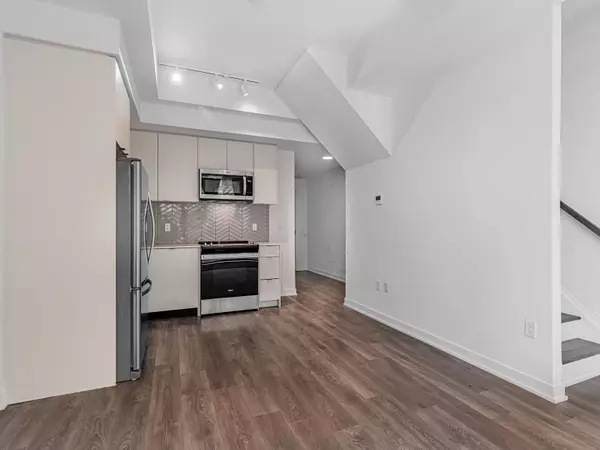 1608 Charles ST #183F, Whitby, ON L1N 1B9