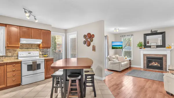 London South, ON N6K 4W1,916 Cresthaven CRES