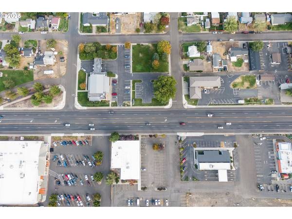 811 NE 3RD AVE, Milton Freewater, OR 97862