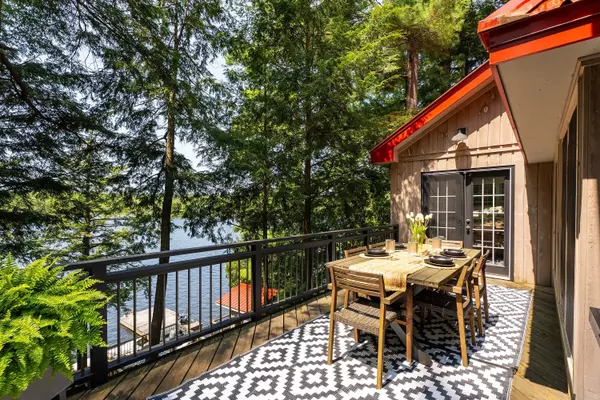 Minden Hills, ON K0M 2L1,1050 Cobble Rose LN