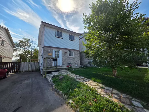 331 Phillip Murray AVE, Oshawa, ON L1J 1H1